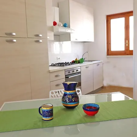 Lejlighed Casa Vacanze Fabiana A 4 Posti